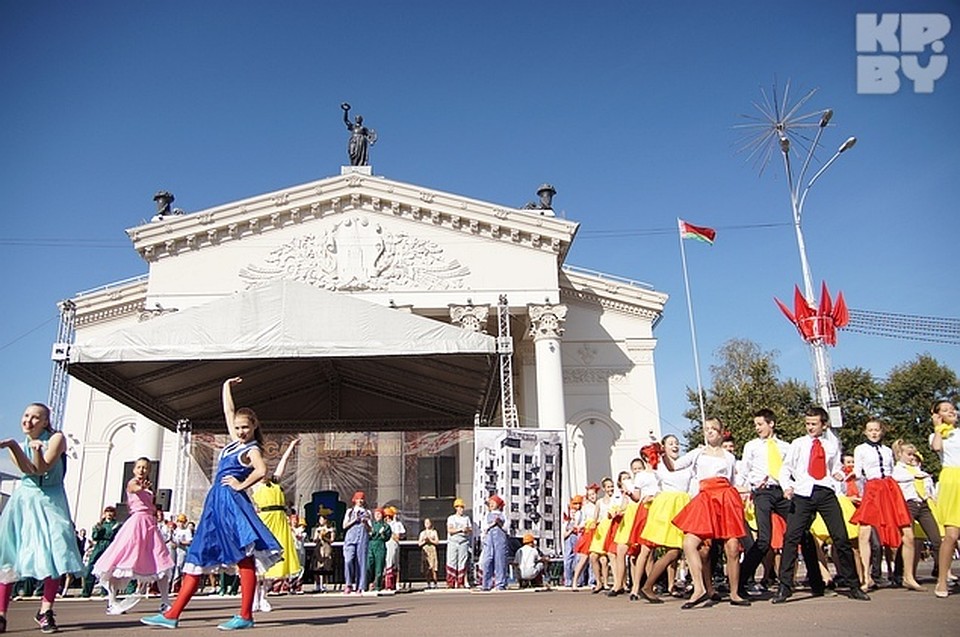 Концерт ко дню города гомель. Праздник в городе. День города фото. Концерт ко дню города гомель. День города гомель 2022г.