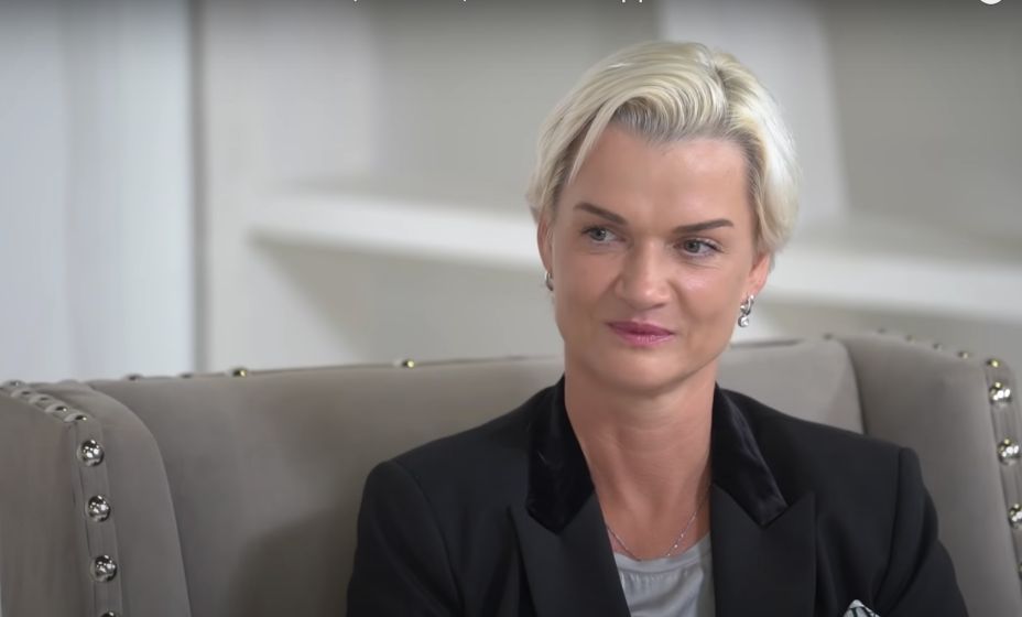 Знаменитая гимнастка Светлана Хоркина рассказал о своей жизни. Фото: Скриншот из ютуб-канала Эмпатия Манучи