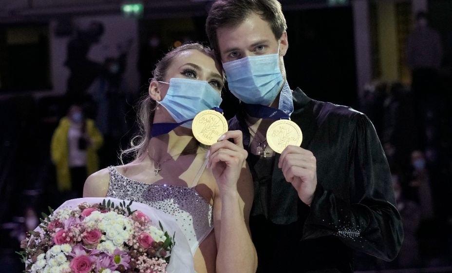 Виктория Синицина и Никита Кацалапов защитили титул чемпионов Европы. Фото: Reuters 
