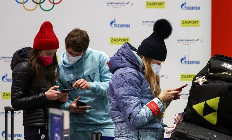 Часть российской делегации уже прилетела в Пекин. Фото: ТАСС