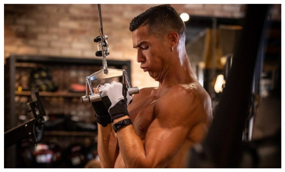 Роналду следует принципам здорового образа жизни. Фото: соцсети Криштиану Роналду