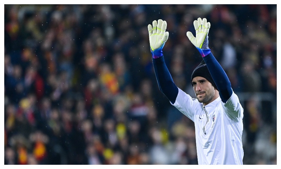 Испанский вратарь «Пари Сен-Жермен» Серхио Рико. Фото: Global Look Press
