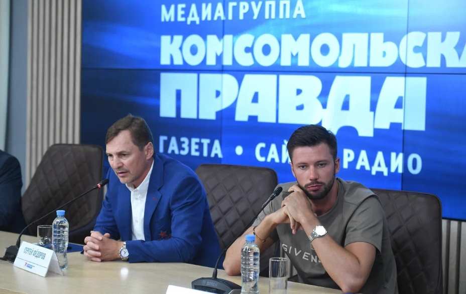 Что теперь делать  главному тренеру ЦСКА Сергею Федорову? Фото: Михаил Фролов, КП