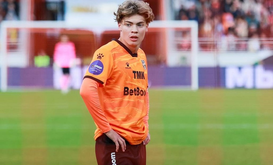 Радимов: Ишков должен быть наказан за незабитый пенальти в матче с «Локомотивом». Фото: ФК «Урал»