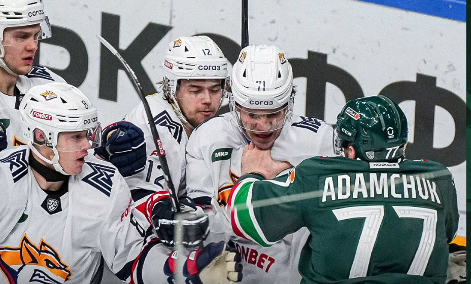 Четыре против одного. Прямо как счет на табло. Фото: пресс-служба 