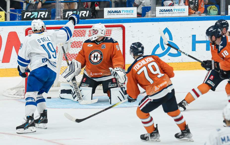 Московское «Динамо»  выиграло в Нижнекамске. Фото: ВК ХК «Нефтехимик»