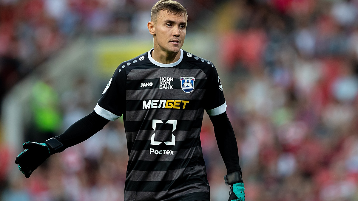 Вратарь Евгений Латышонок. Фото: GLOBAL LOOK PRESS