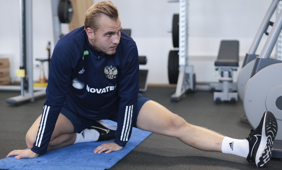 Кафанов: Максименко не допускает ошибок, это «Спартак» безобразно играет в обороне. Фото: РФС