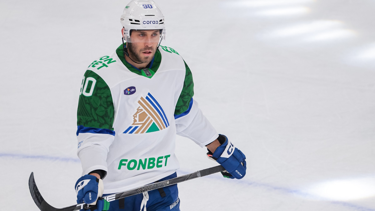 Джош Ливо покидает