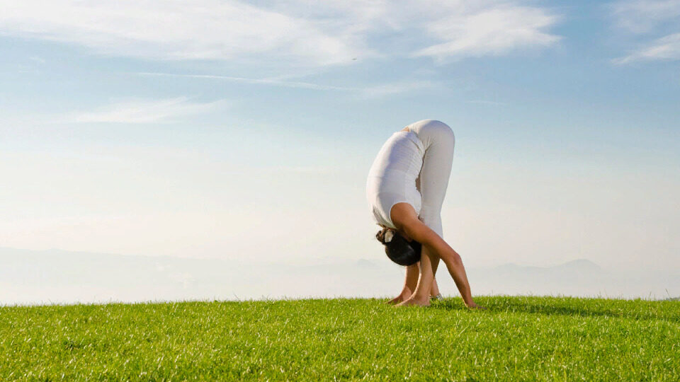 Поза уттанасана в йоге