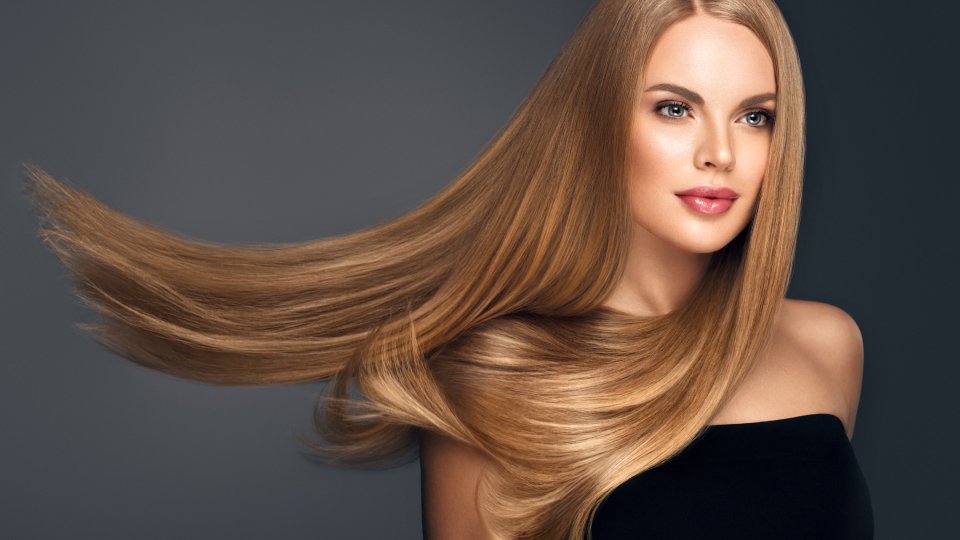 Кератиновое выпрямление волос