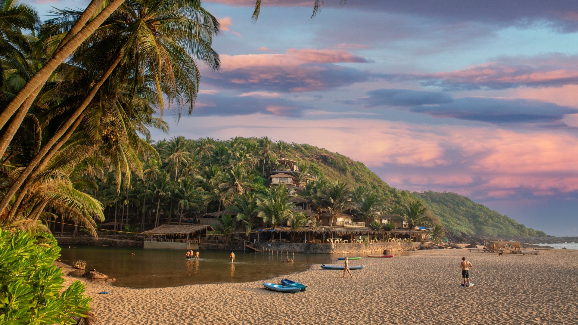 Живописный пляж Палолем, Гоа.
